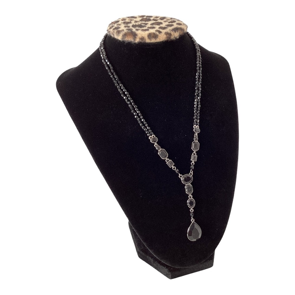 Carolina Herrera Teardrop Pendant Necklace And 1928 Teardrop Dangle Earrings EUC - Picture 4 of 16
